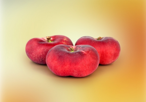 Platerina or Flat nectarine