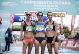 Laura García-Caro, embajadora de Plus Berries, se proclama subcampeona de España de 20 Km marcha.