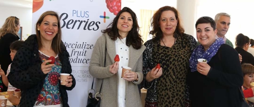 CELEBRAMOS EL DÍA DE ANDALUCIA CON UN DESAYUNO SALUDABLE PARA LOS ALUMNOS DEL COLEGIO LAS GAVIOTAS DE LA ANTILLA